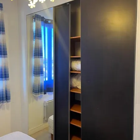 Moderne Equipe Daire